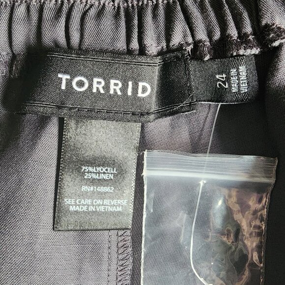Torrid Plus-size Stretchy Linen Blend High Rise Gray Shorts with Pockets Size 24 - Picture 11 of 12